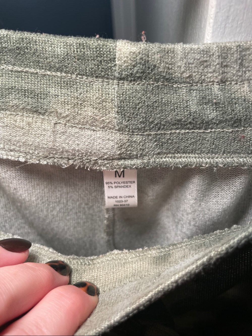 Women’s Green Camo Hoodie & Jogger Set - Picture 2 of 4
